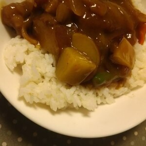 人参たっぷり肉じゃがカレー